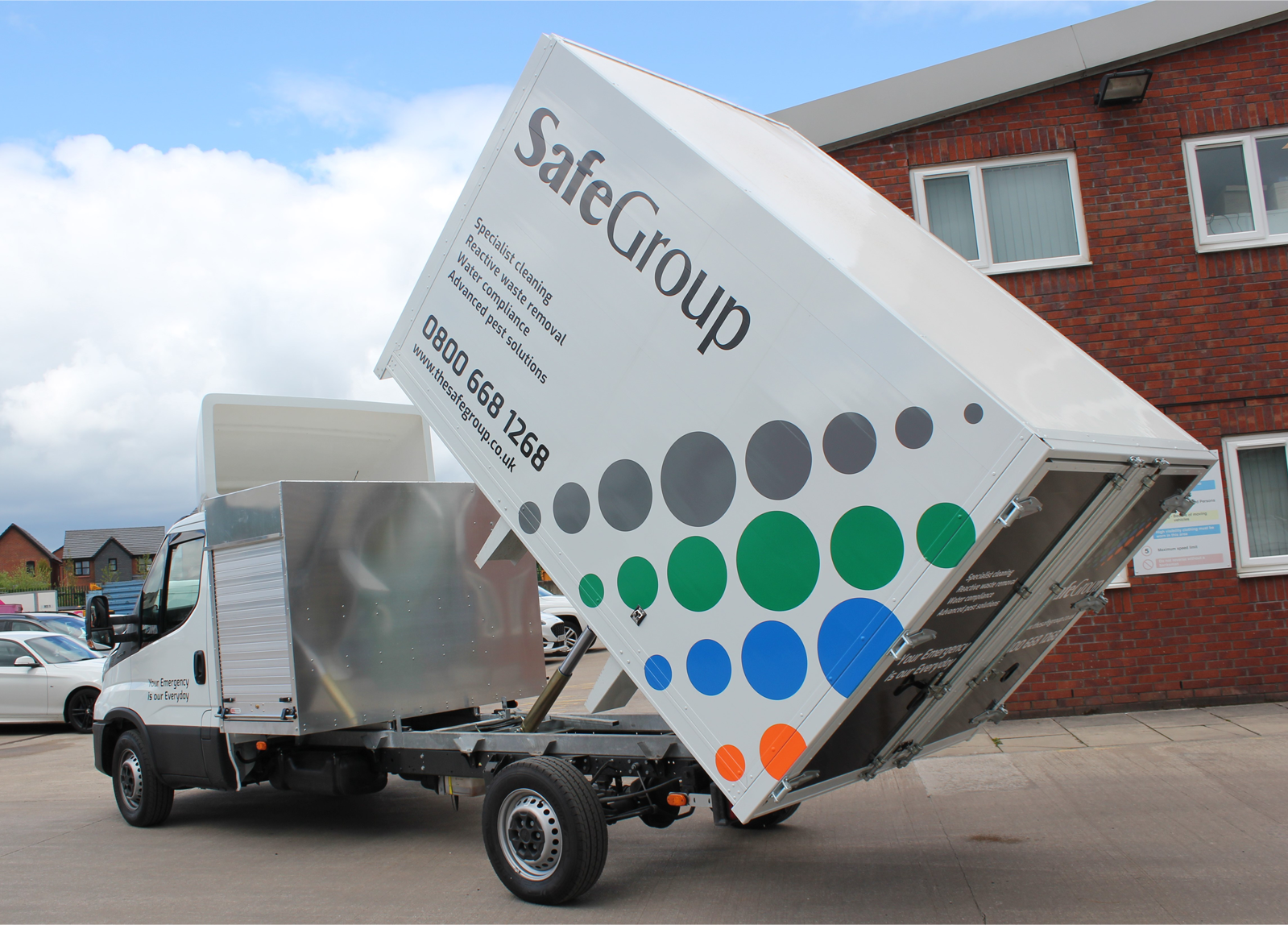 SafeGroup new hybrid vehicles Tipping
