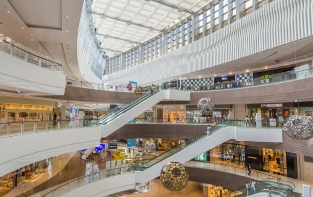 Retail & Hospitality